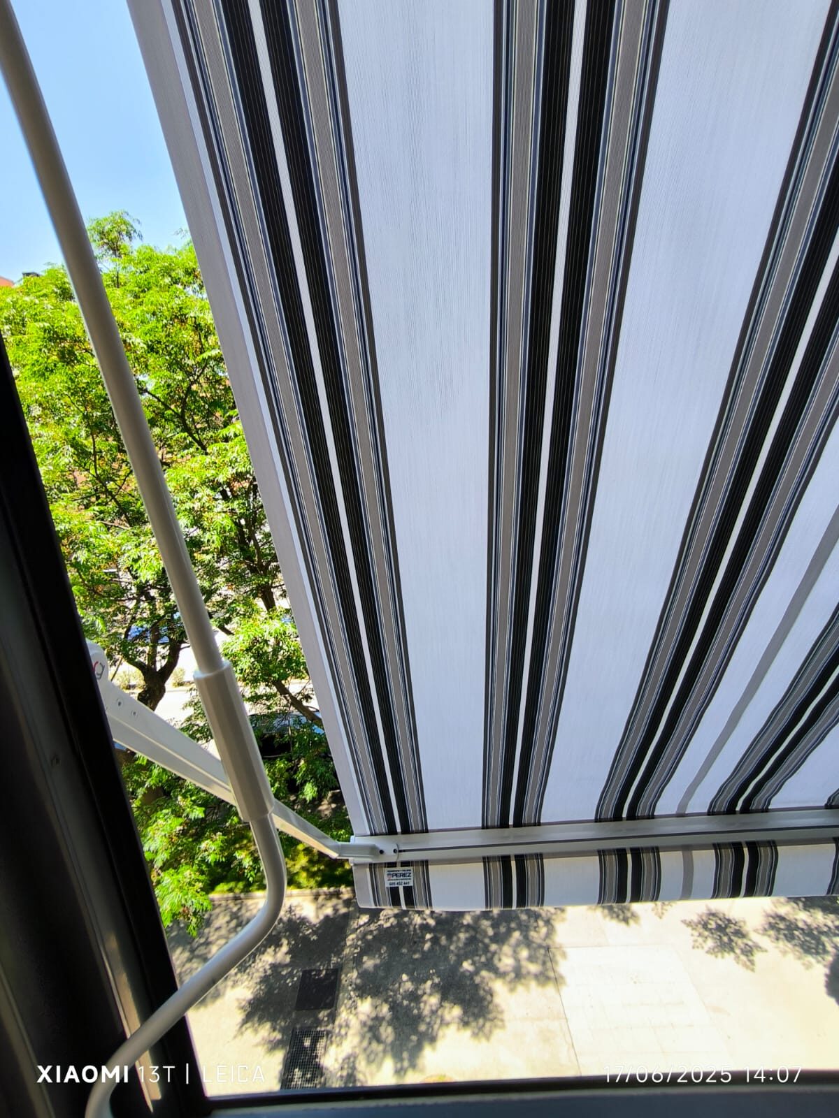 Toldo punto recto — Balcón, Zaragoza