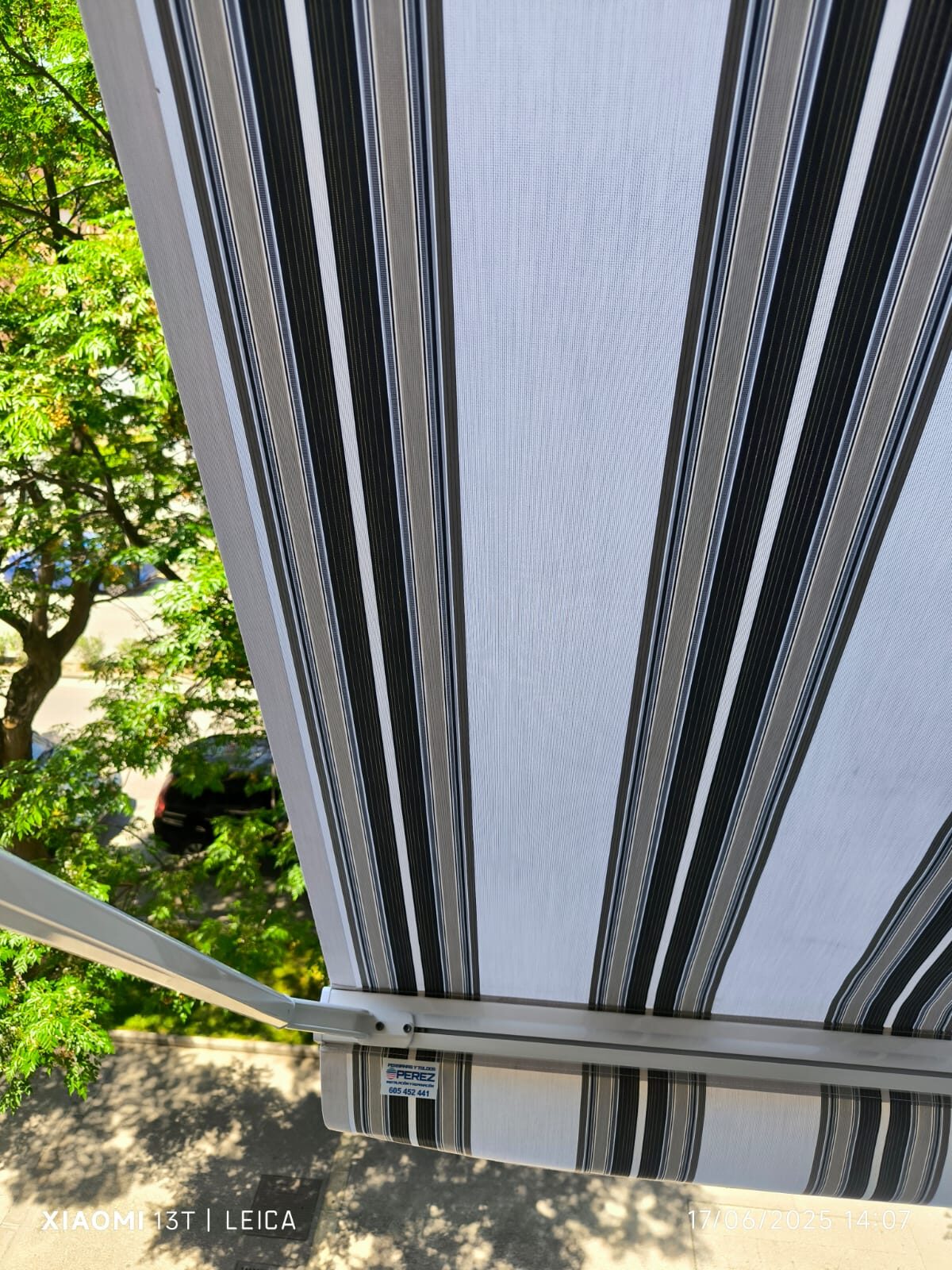 Toldo punto recto en Balcón, Zaragoza — foto 3